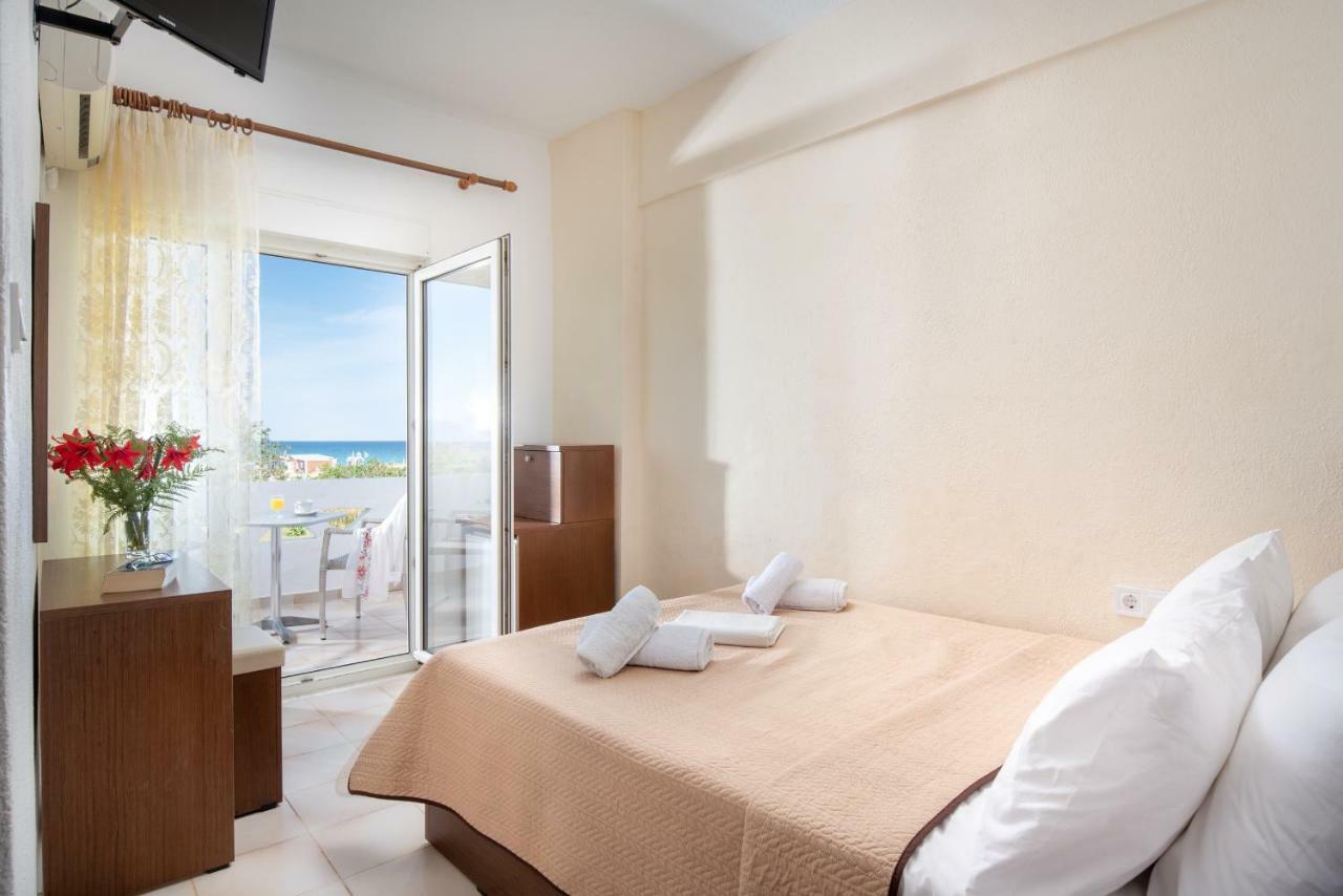 Hotel Stefani Sarti Luaran gambar