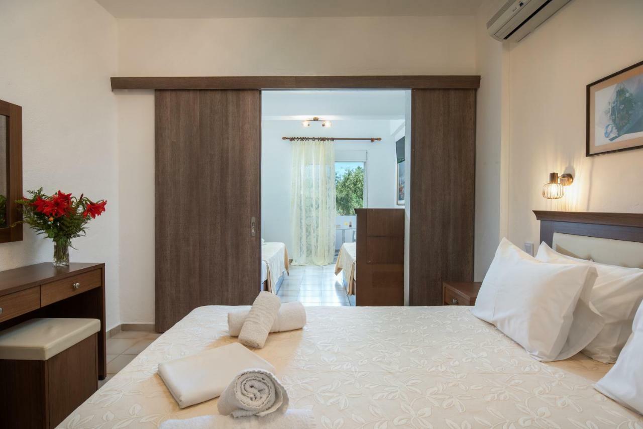 Hotel Stefani Sarti Luaran gambar