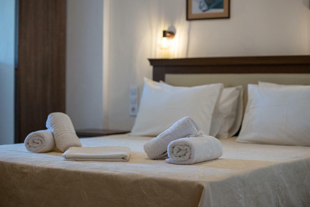 Hotel Stefani Sarti Luaran gambar